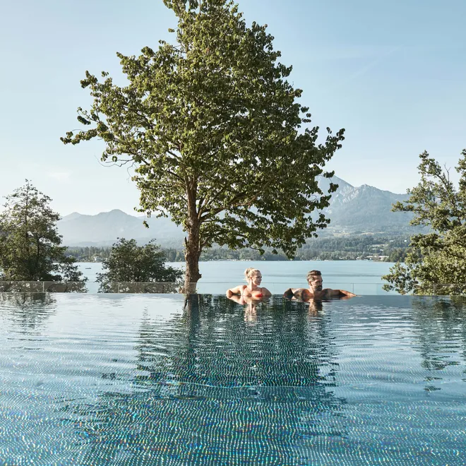 Poolbereich Hotel Karnerhof