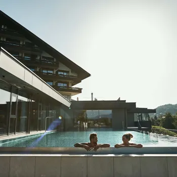 Poolbereich Hotel Karnerhof