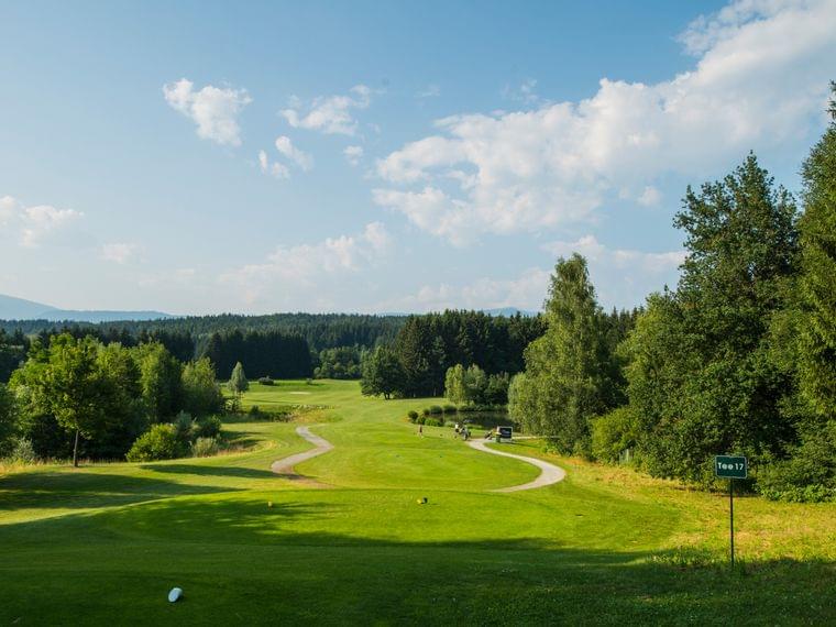 hotel-karnerhof-faaker-see-golf-golfplatz.jpg
