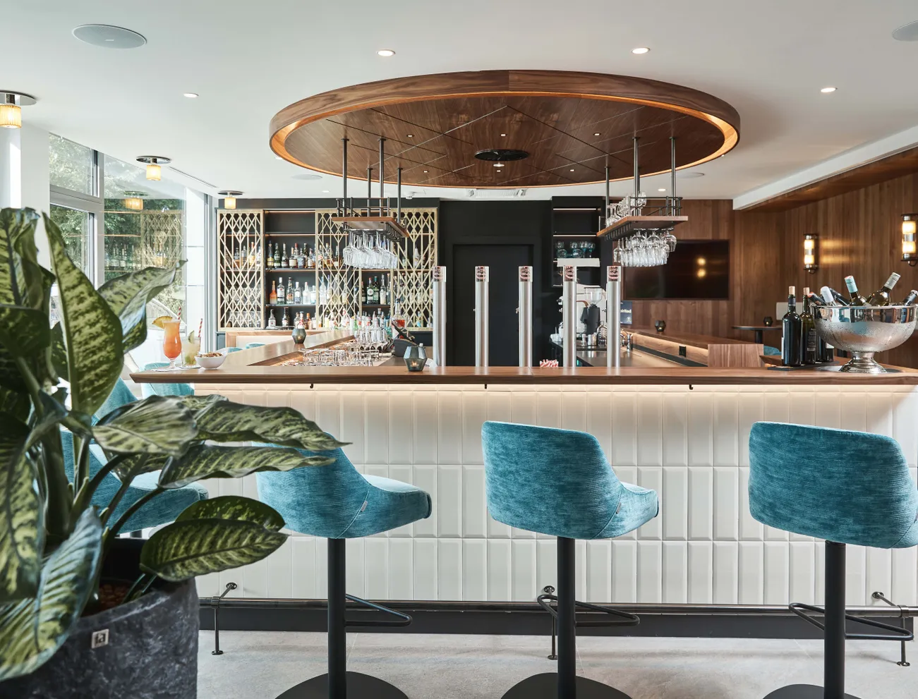 Hotel with bar